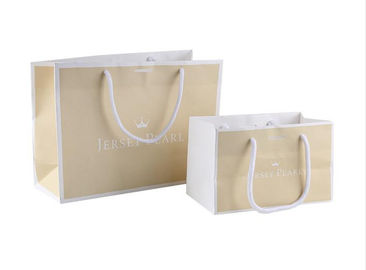 Bolsos de compras modificados para requisitos particulares del papel del tamaño con la manija de seda del tubo de la cinta/del círculo proveedor