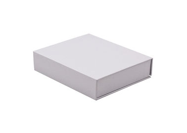 Las cajas de regalo del top del tirón del peso 180.2g con el rectángulo blanco del color de la captura magnética forman proveedor