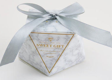 El caramelo elegante nuevo del favor de la boda encajona diversos colores del peso 7g disponibles proveedor