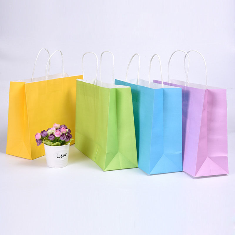 Bolsas elegantes elegantes del papel de Brown, bolsas de papel coloreadas con las manijas proveedor
