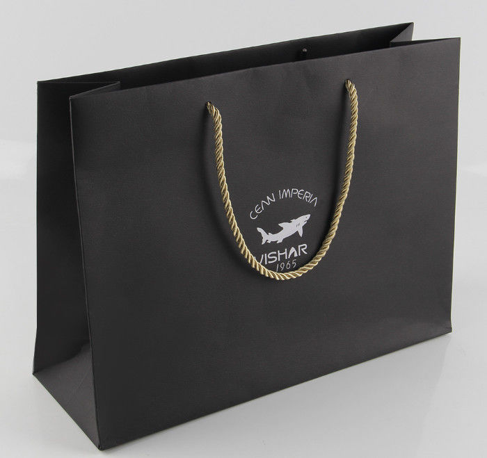 El color negro imprimió elasticidad de las bolsas de papel de Kraft alta con la manija de nylon de la cuerda proveedor