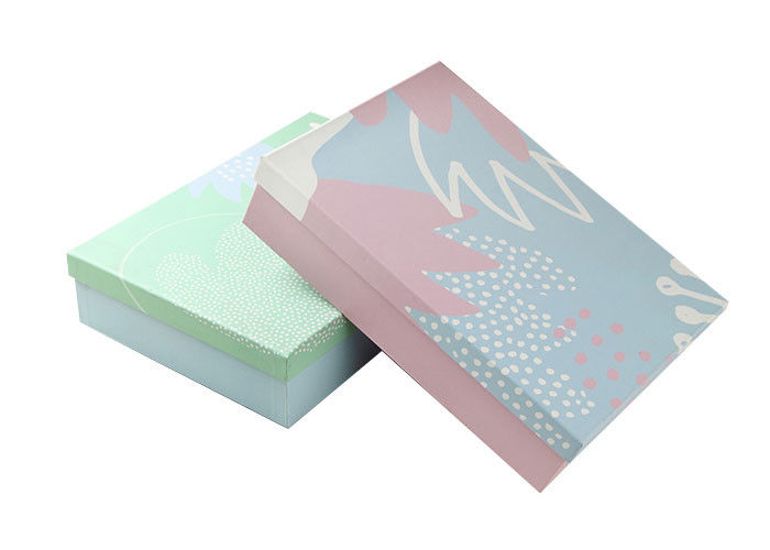 La aduana biodegradable imprimió el material CMYK del papel de arte de las cajas de regalo/el color de Pantone proveedor