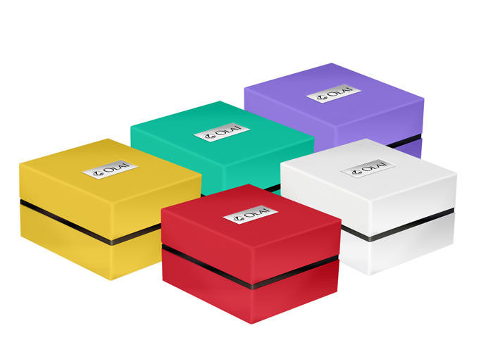 Talla 9,5 de empaquetado X 11 los x 7.6cm del material plástico de las cajas del regalo de lujo colorido para el reloj proveedor